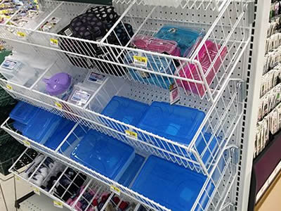 perforated metal display racks are made up of perforated metal back panels and basket-shaped shelves in which many goods are put.
